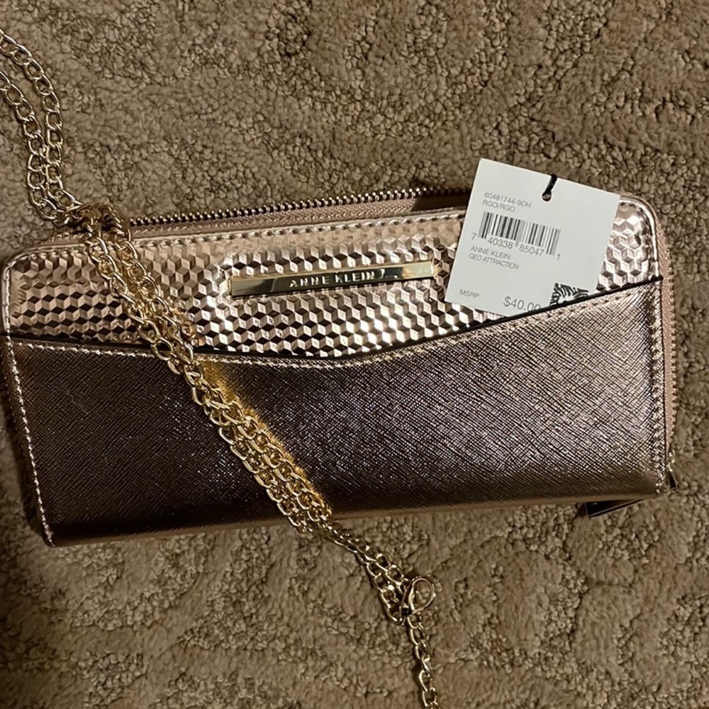 ANNE KLEIN 94 METALLIC WALLET